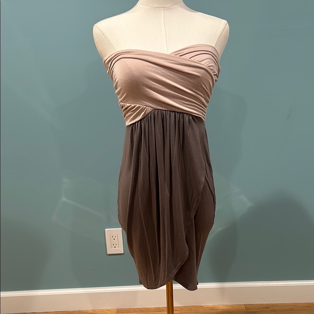 Elegant Strapless Two-Tone Dress